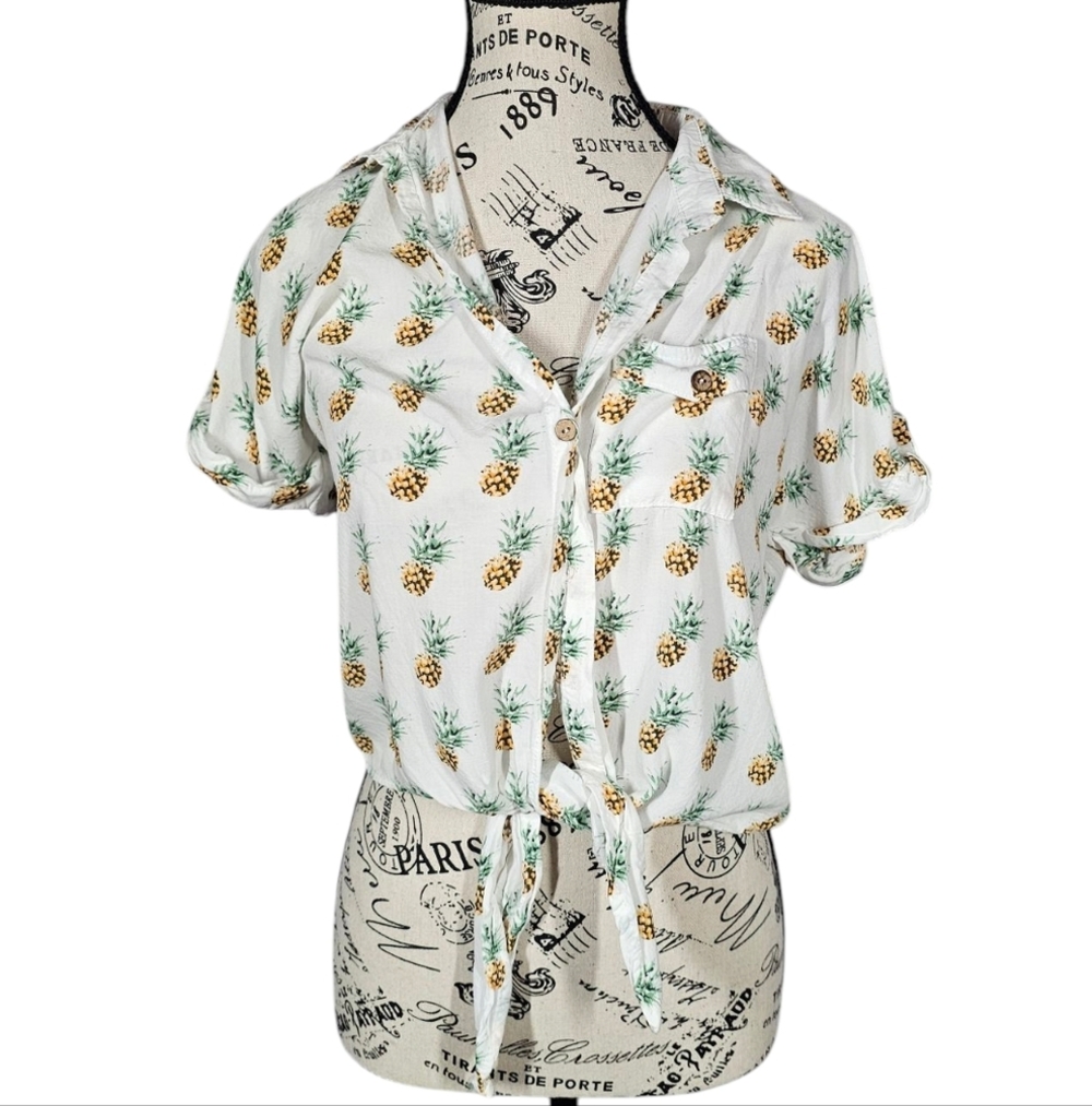 Love Notes Pineapple Print White Women's Top Size Small